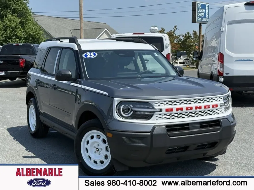 2025 Ford Bronco Sport Heritage photo 1