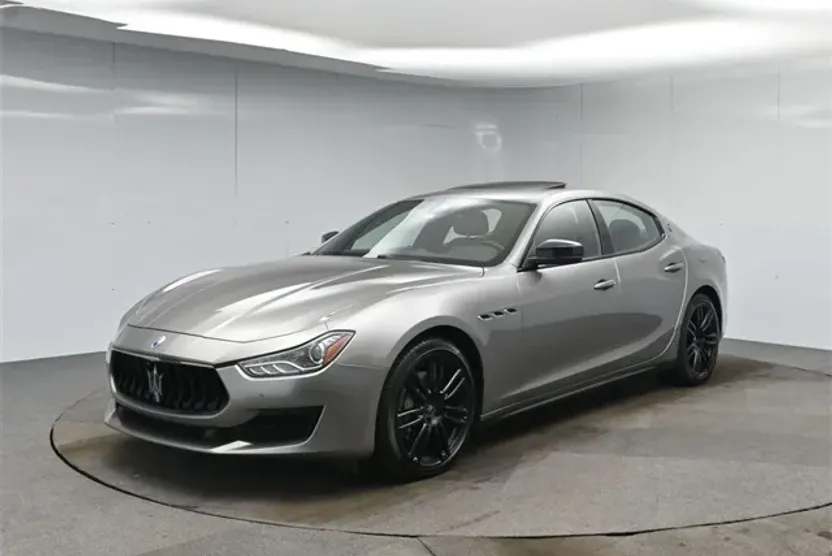 2019 Maserati Ghibli Base photo 1