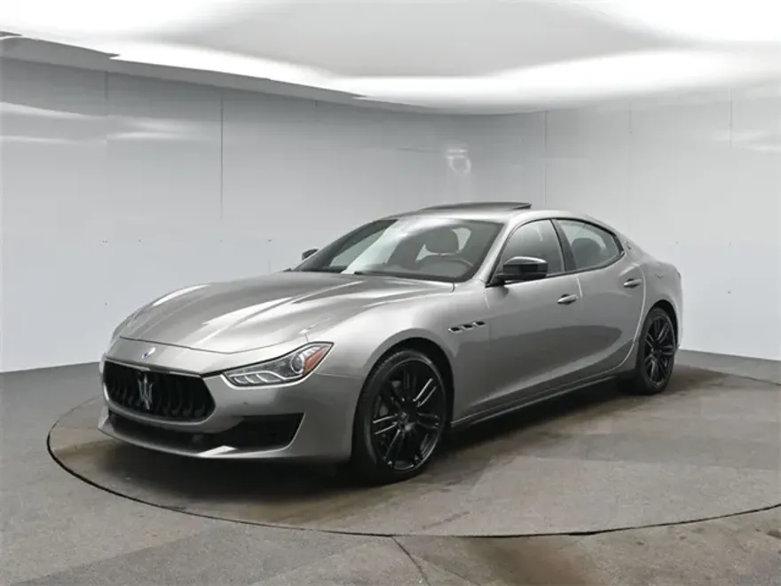 2019 Maserati Ghibli Base photo 1