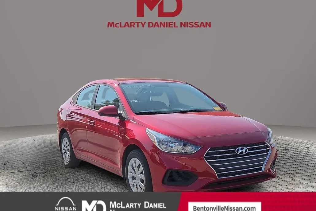 2022 Hyundai Accent SE photo 1