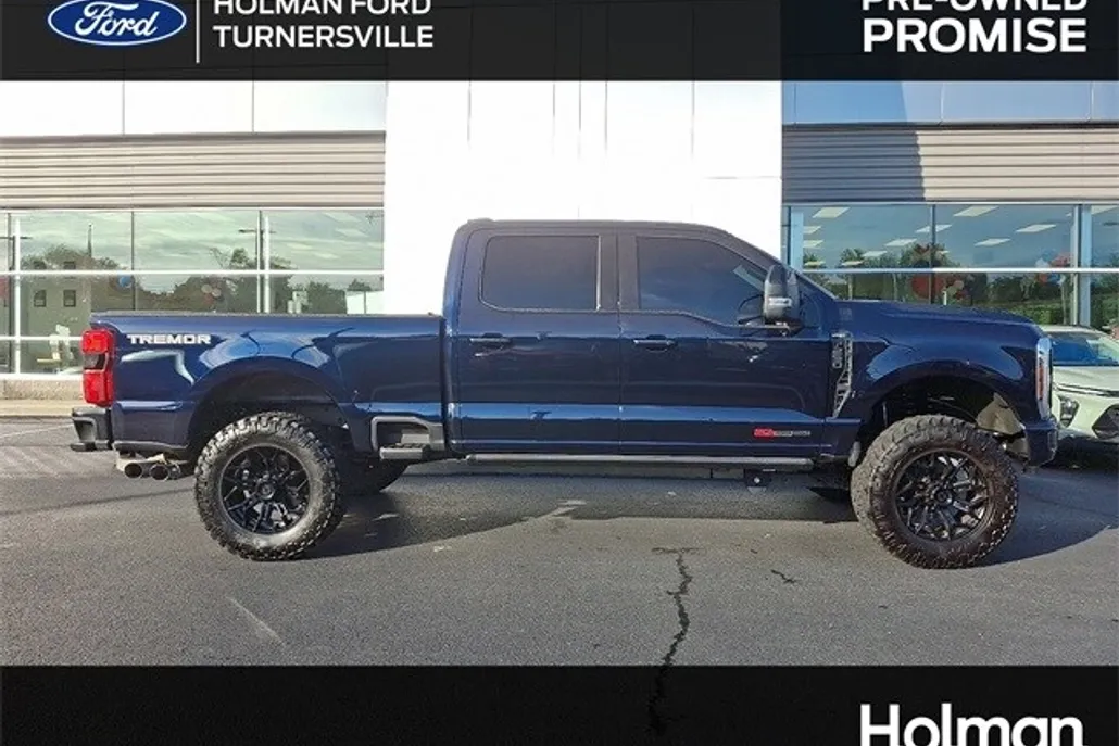 2024 Ford F-250 photo 1