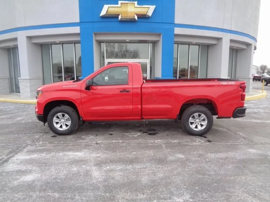 2025 Chevrolet Silverado 1500 photo 1