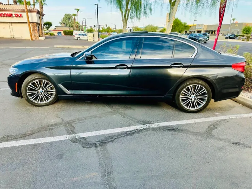 2017 Bmw 530i photo 1