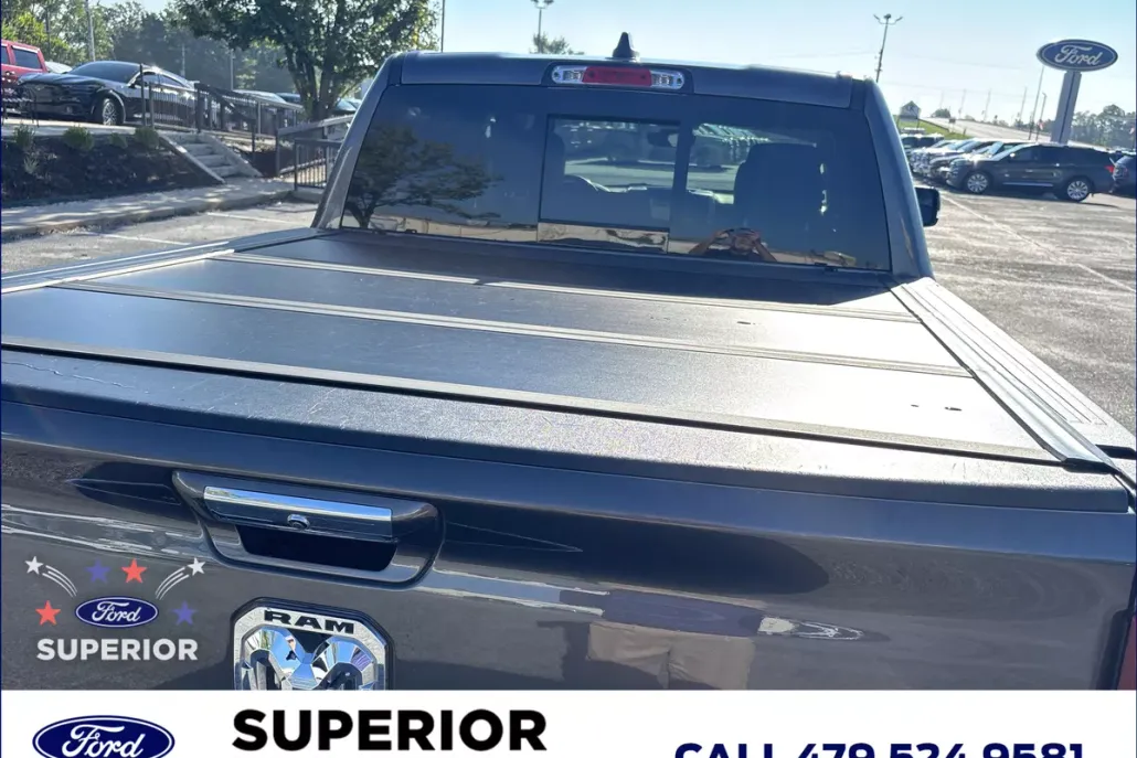 2020 Ram 1500 Laramie photo 1