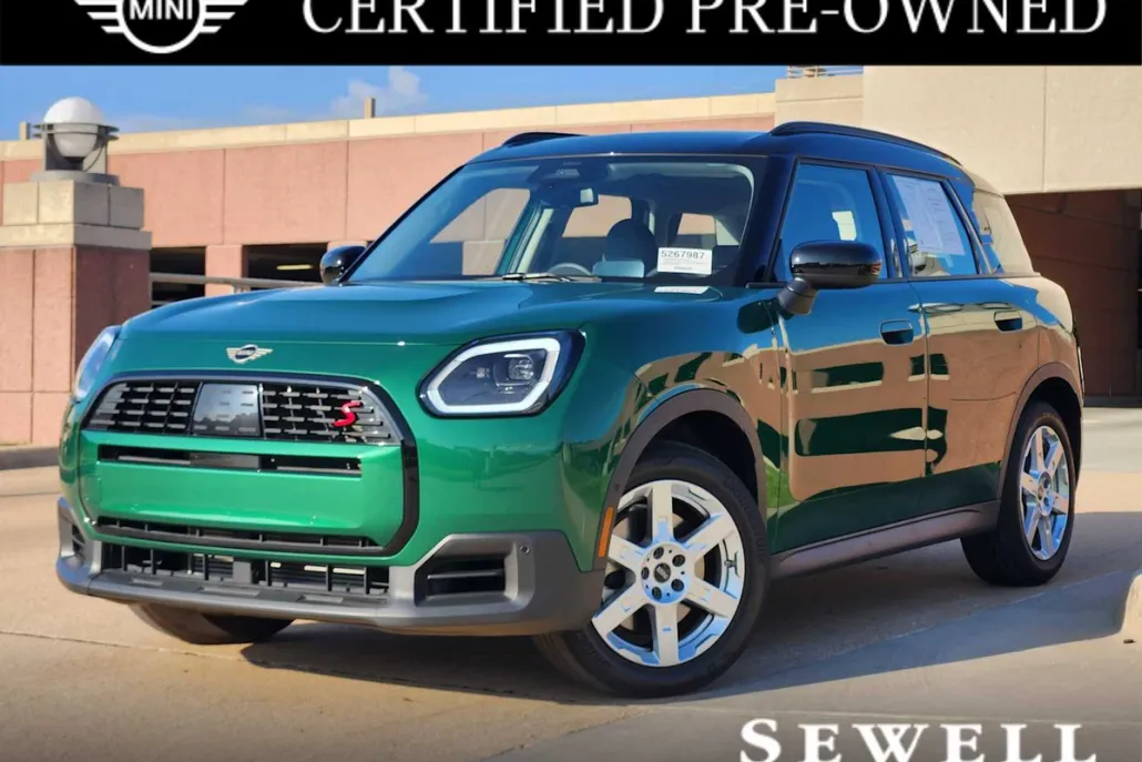 2025 Mini Countryman S ALL4 photo 1