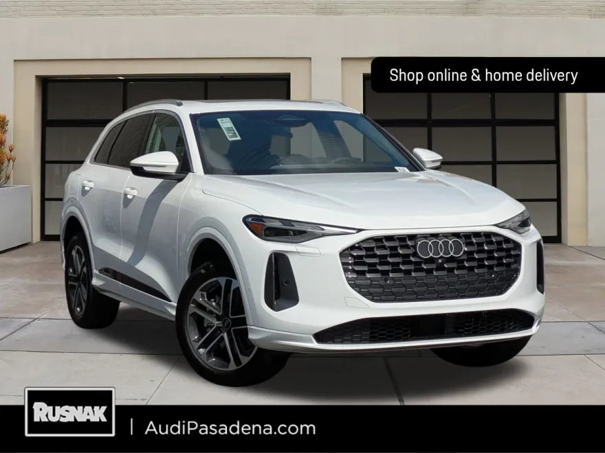 2025 Audi Q5 Premium photo 1