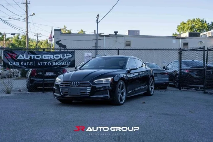 2019 Audi S5 Prestige photo 1