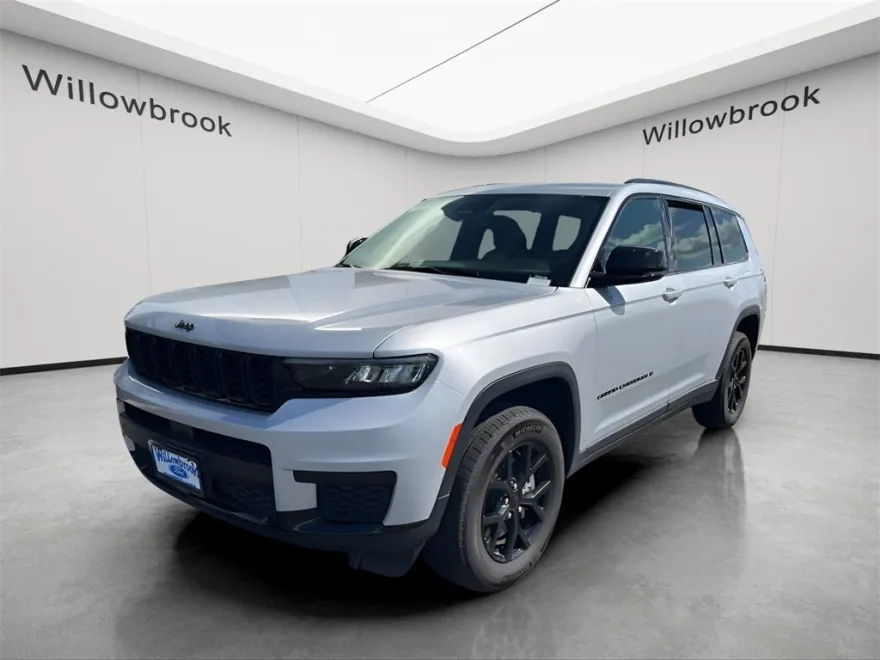 2024 Jeep Grand Cherokee Altitude photo 1