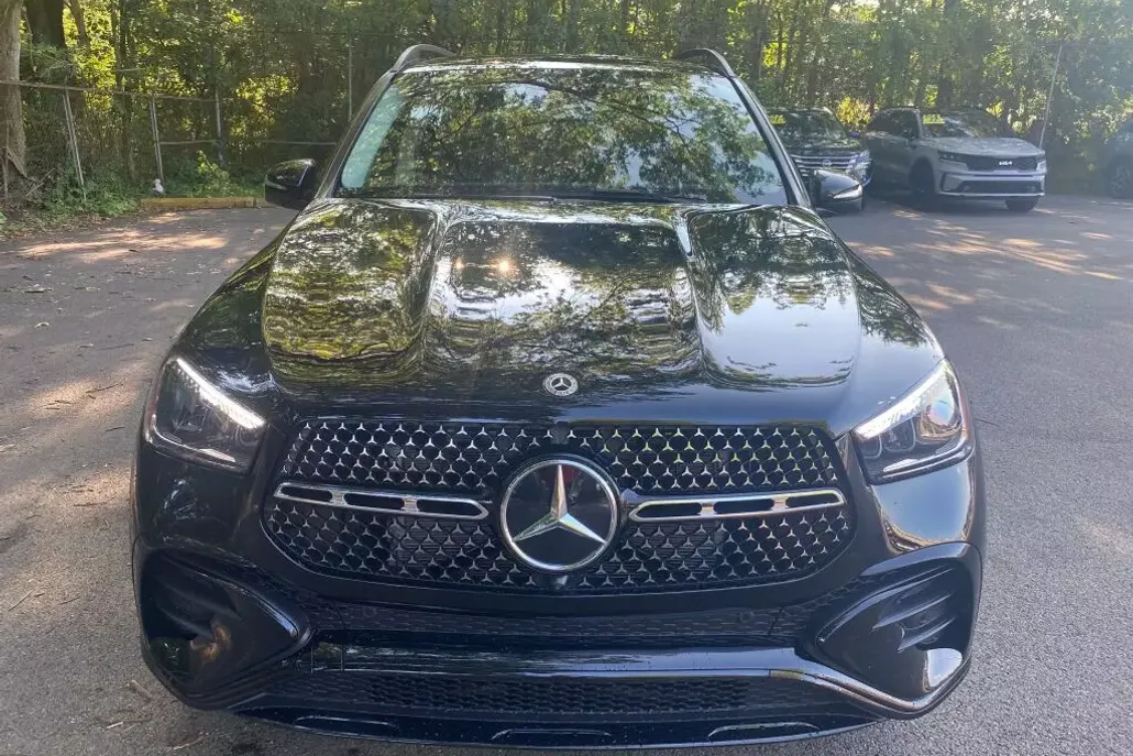 2026 Mercedes Benz GLE 350 4MATIC photo 1