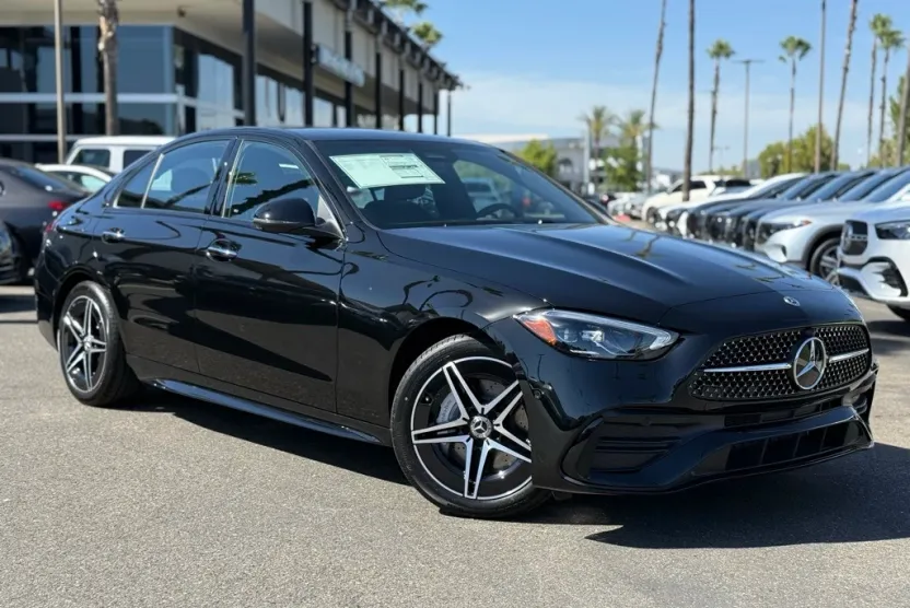 2025 Mercedes Benz C 300 photo 1