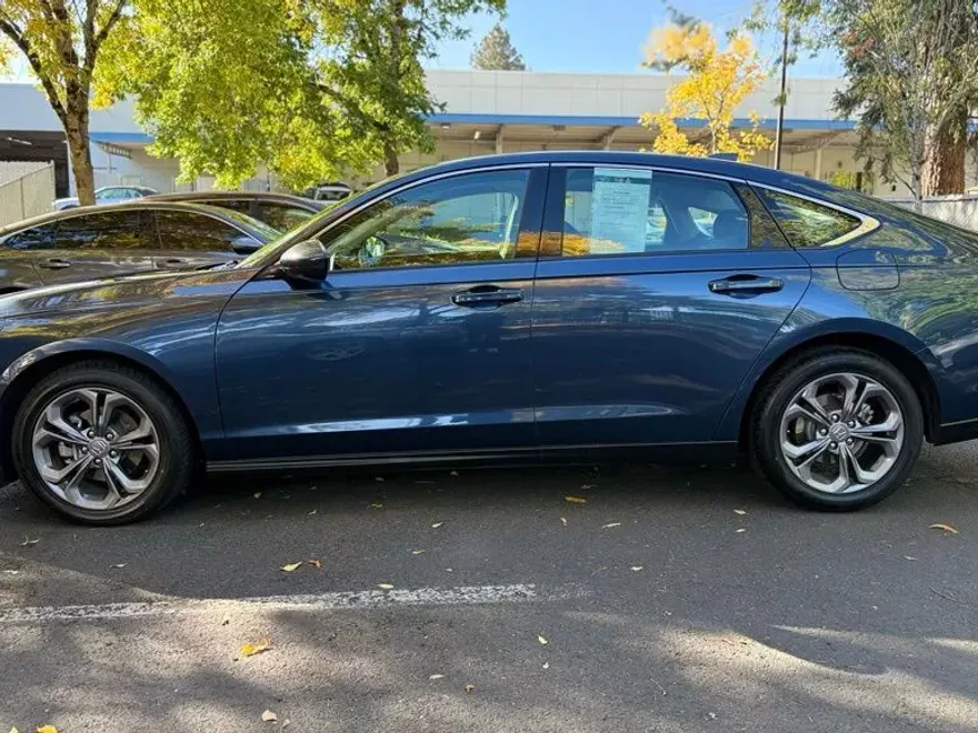 2024 Honda Accord EX photo 1
