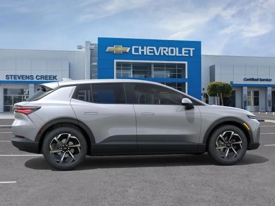 2026 Chevrolet Equinox EV 1LT photo 1