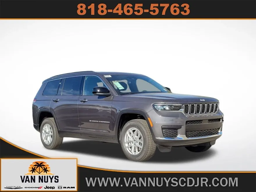2025 Jeep Grand Cherokee Laredo photo 1