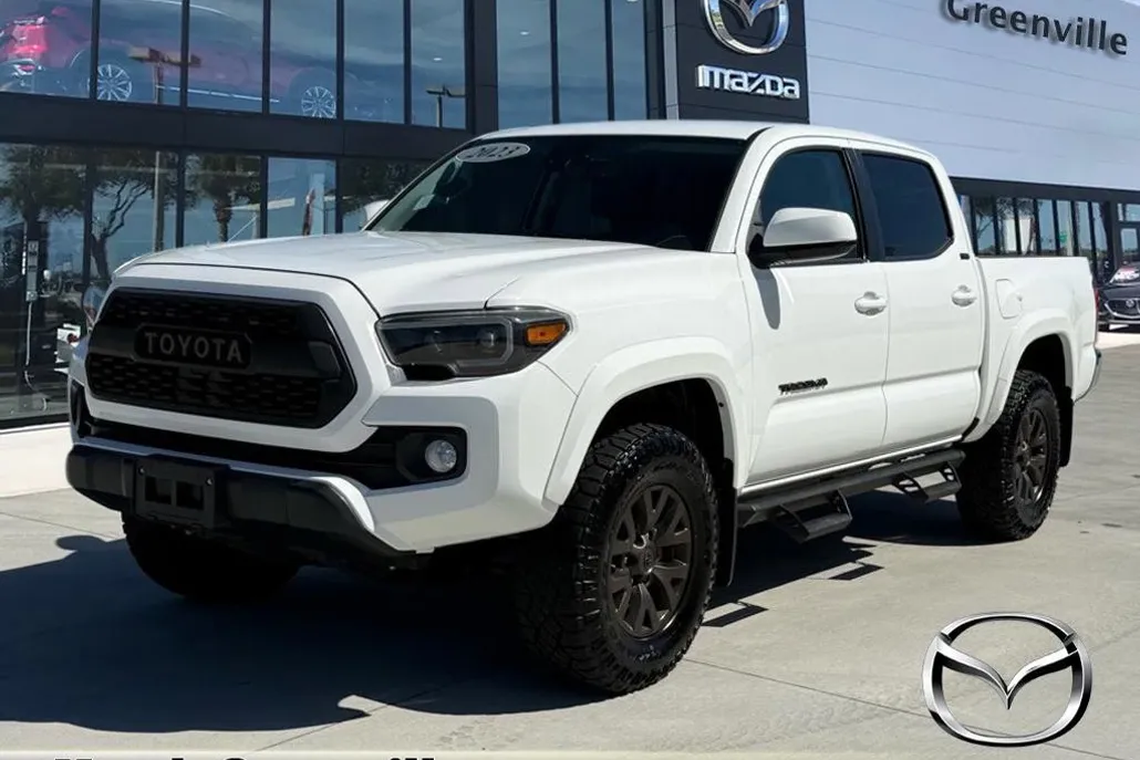 2023 Toyota Tacoma SR5 photo 1