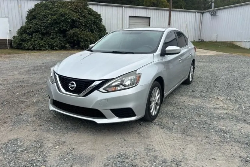 2017 Nissan Sentra S photo 1