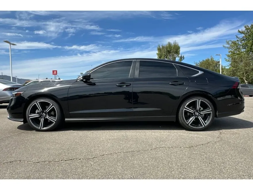 2024 Honda Accord Hybrid Sport photo 1