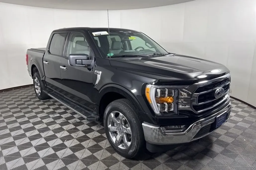 2022 Ford F-150 XLT photo 1