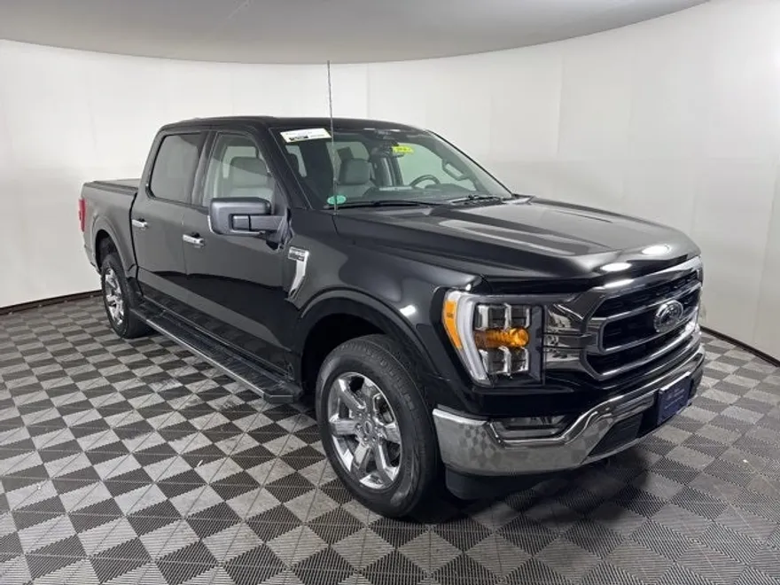 2022 Ford F-150 XLT photo 1