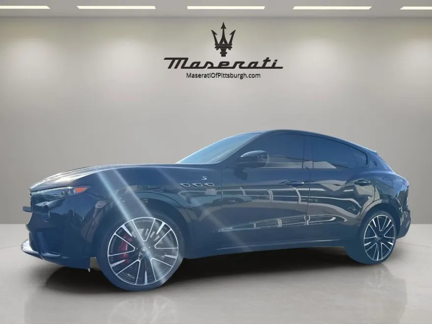 2022 Maserati Levante Modena S photo 1