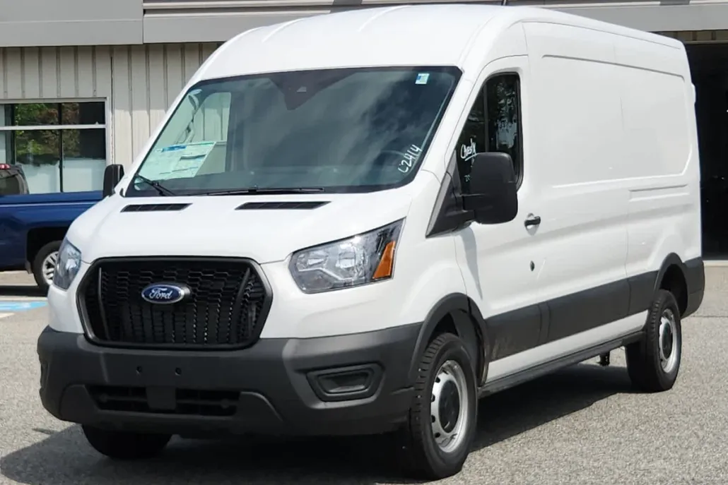 2025 Ford Transit Cargo Van photo 1