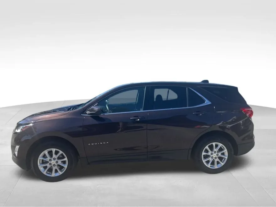 2020 Chevrolet Equinox LT photo 1