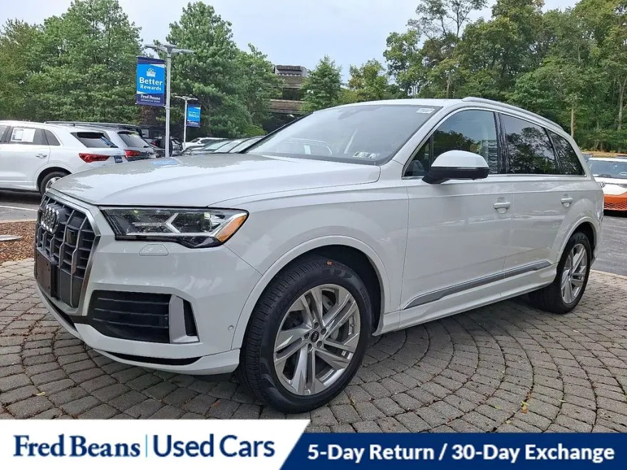 2022 Audi Q7 55 Premium Plus photo 1