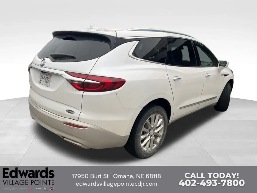 2020 Buick Enclave Essence photo 1