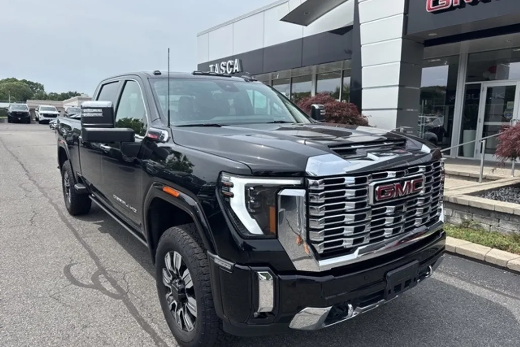 2024 Gmc Sierra 2500 HD Denali photo 1