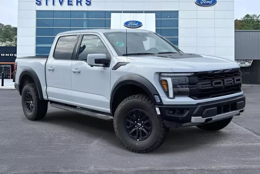2025 Ford F-150 Raptor photo 1