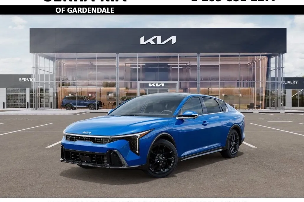 2025 Kia K4 GT-Line Turbo photo 1