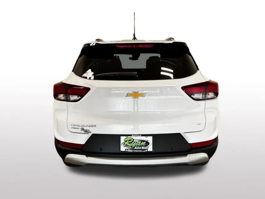 2026 Chevrolet Trailblazer LT photo 1