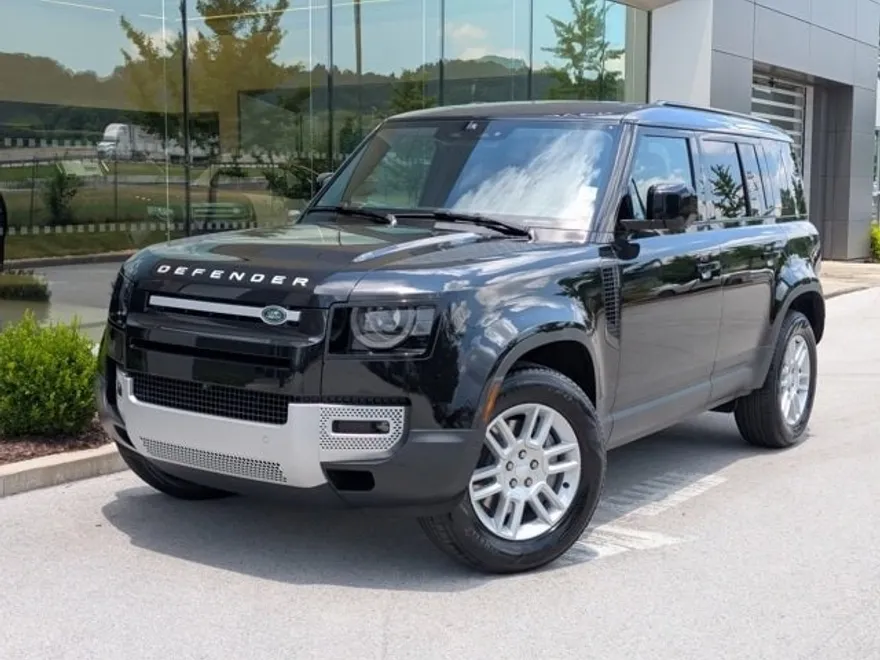 2025 Land Rover Defender 110 S photo 1