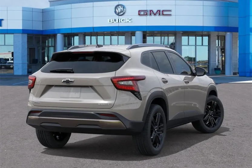 2026 Chevrolet Trax ACTIV photo 1