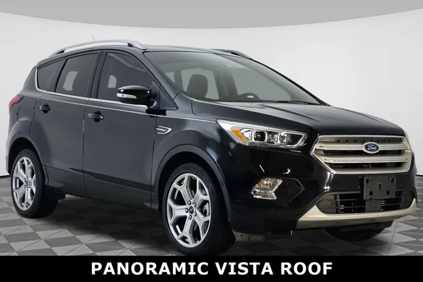 2019 Ford Escape Titanium photo 1