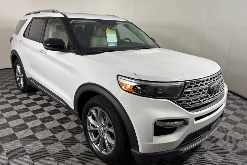 2021 Ford Explorer Limited photo 1