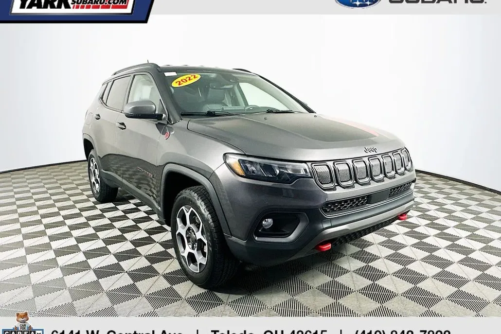 2022 Jeep Compass Trailhawk photo 1