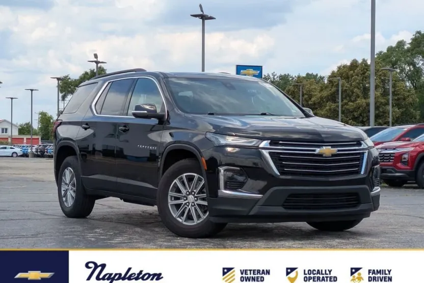 2023 Chevrolet Traverse Leather photo 1