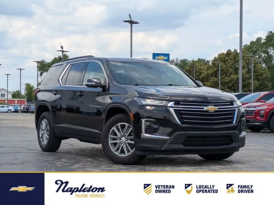 2023 Chevrolet Traverse Leather photo 1