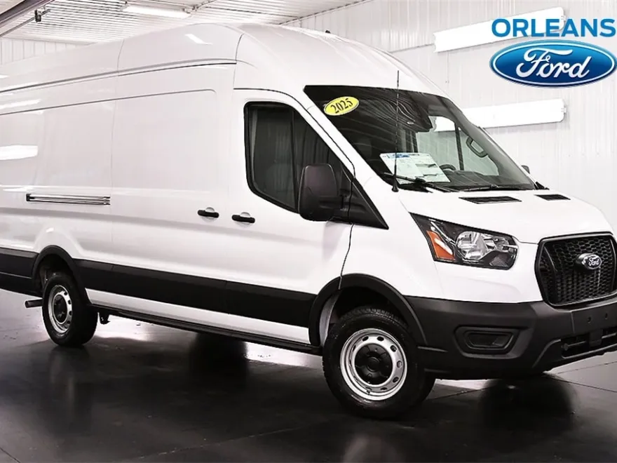 2025 Ford Transit photo 1