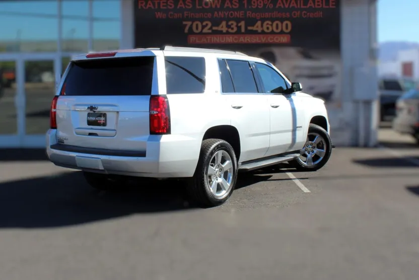 2018 Chevrolet Tahoe LT photo 1