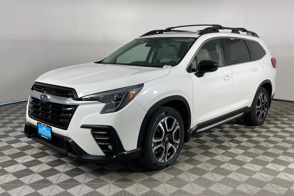 2024 Subaru Ascent Limited photo 1