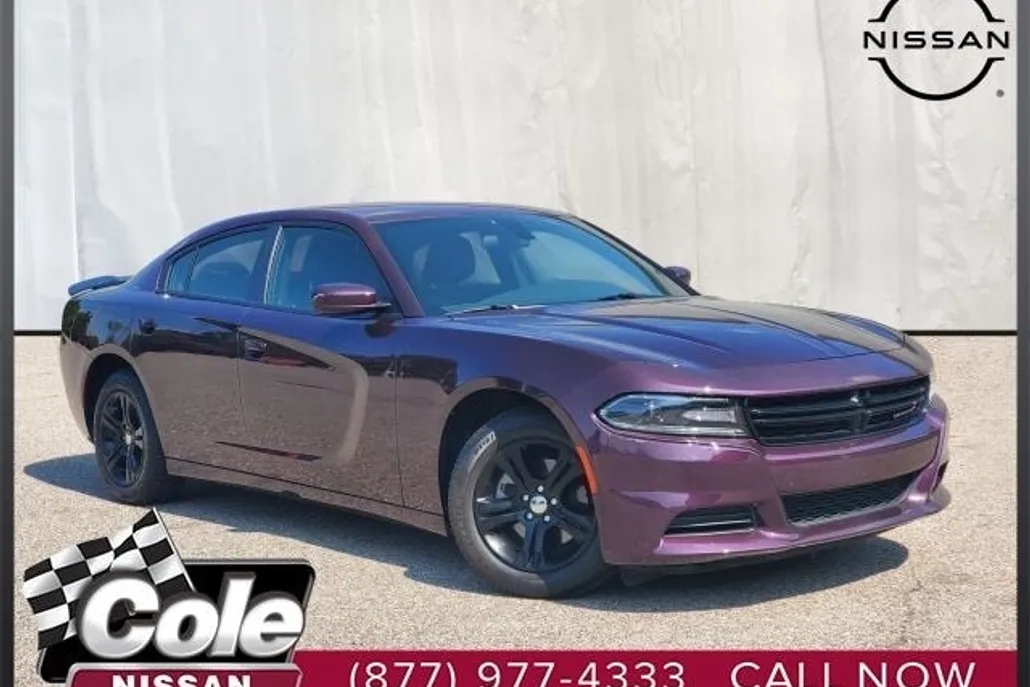 2021 Dodge Charger SXT photo 1