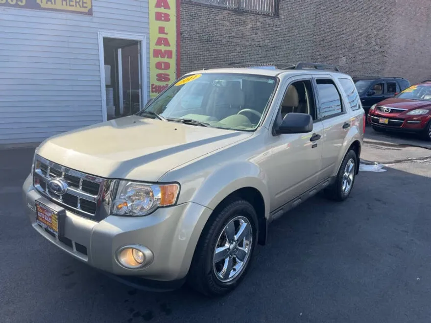 2011 Ford Escape XLT photo 1