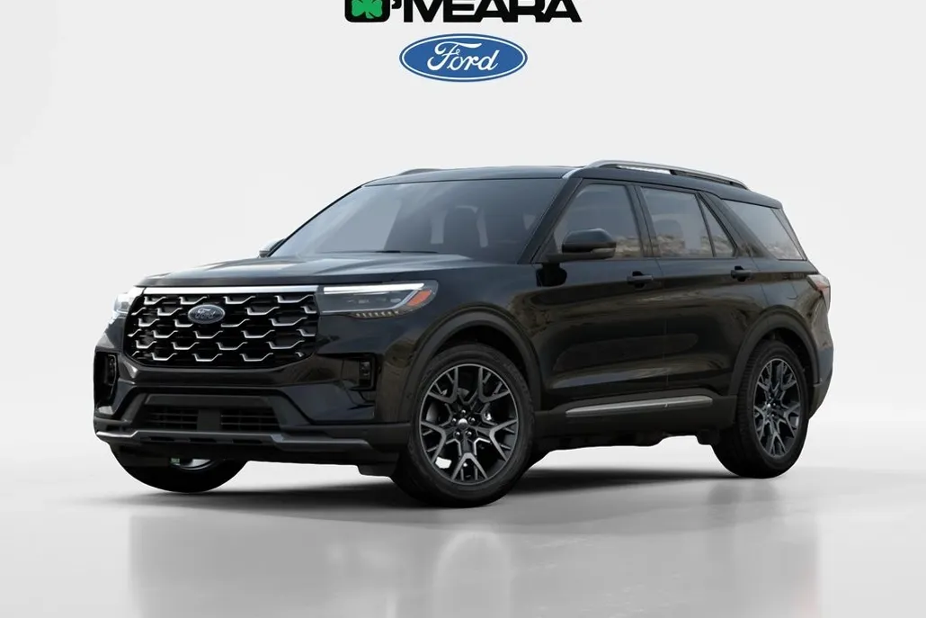 2025 Ford Explorer Platinum photo 1