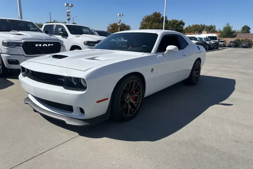 2015 Dodge Challenger SRT8 Hellcat photo 1