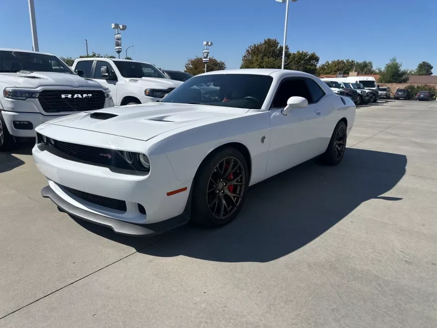 2015 Dodge Challenger SRT8 Hellcat photo 1