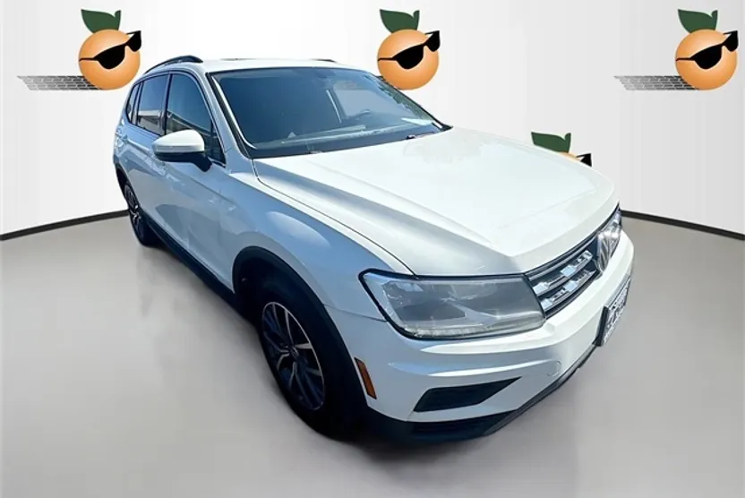 2020 Volkswagen Tiguan SE photo 1