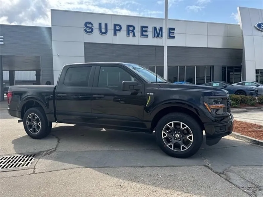 2025 Ford F-150 STX photo 1