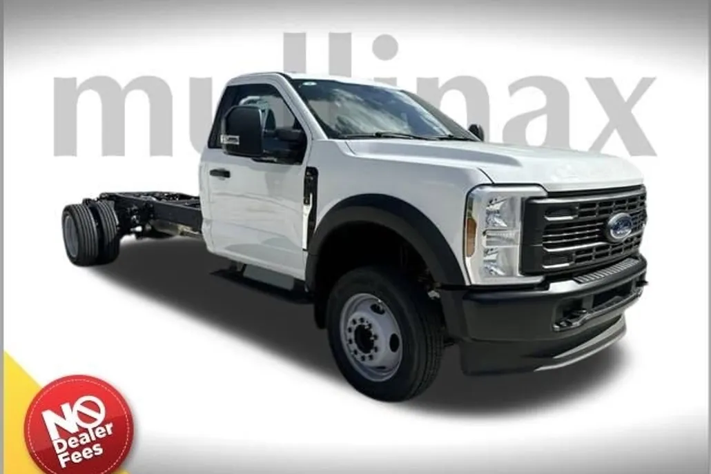 2024 Ford F-550 XL photo 1