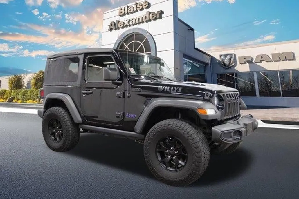 2021 Jeep Wrangler Willys Sport photo 1